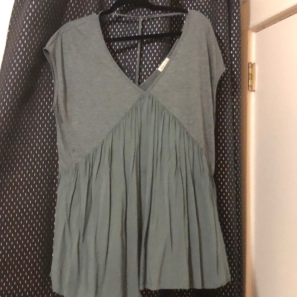Anthropologie green oversized top